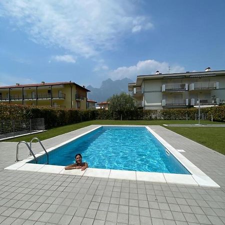 Garden & Pool Perugini Torbole Sul Garda Exterior foto