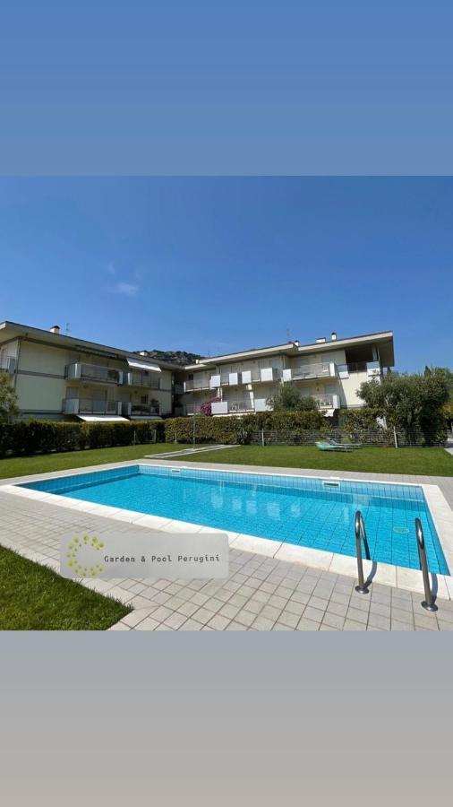 Garden & Pool Perugini Torbole Sul Garda Exterior foto